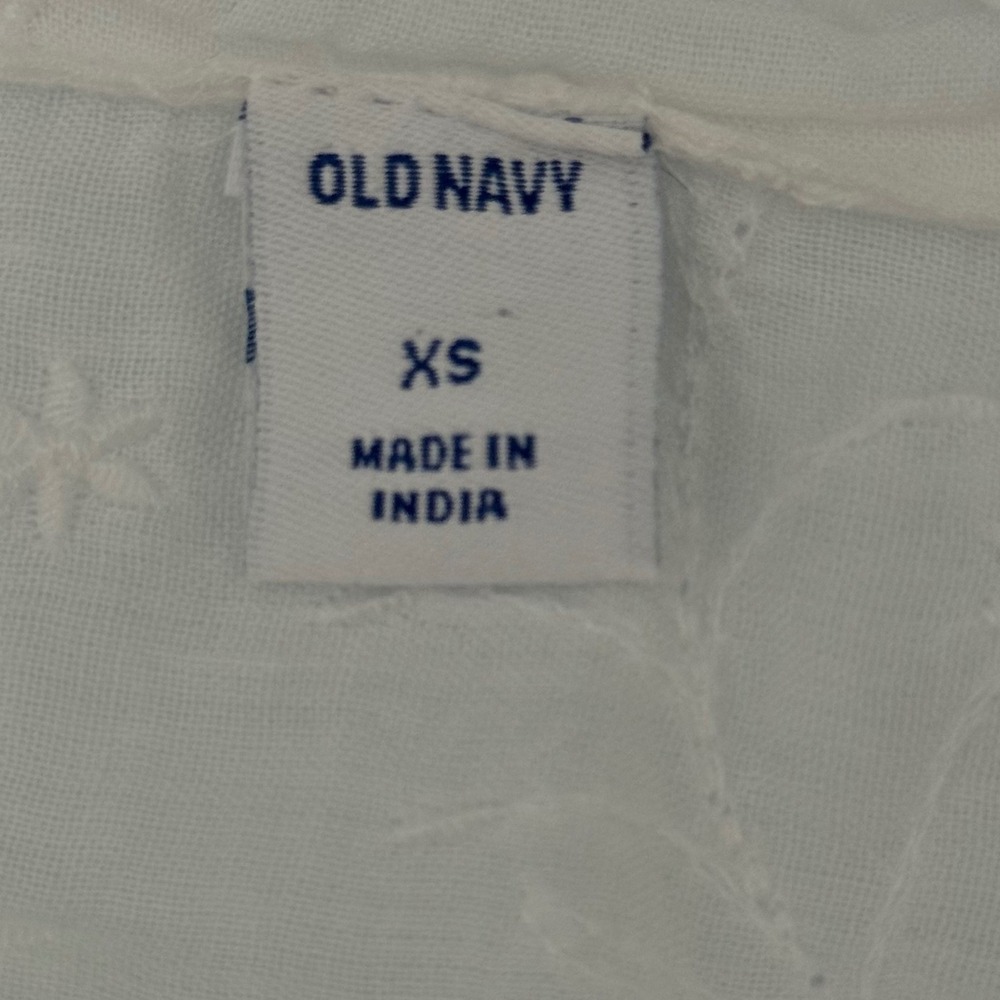 Old‎ Navy XS Wrap Blouse White Eyelet Embroidered Puff Sleeve Cottage Coquette - Picture 5 of 7